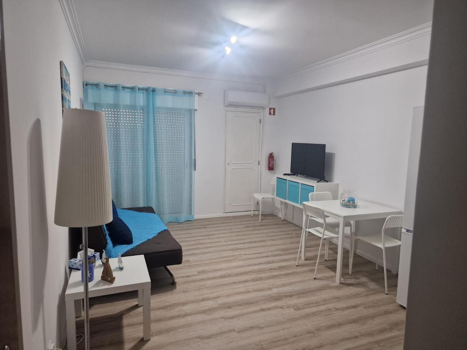 Apartamento Em Quarteira Exterior photo